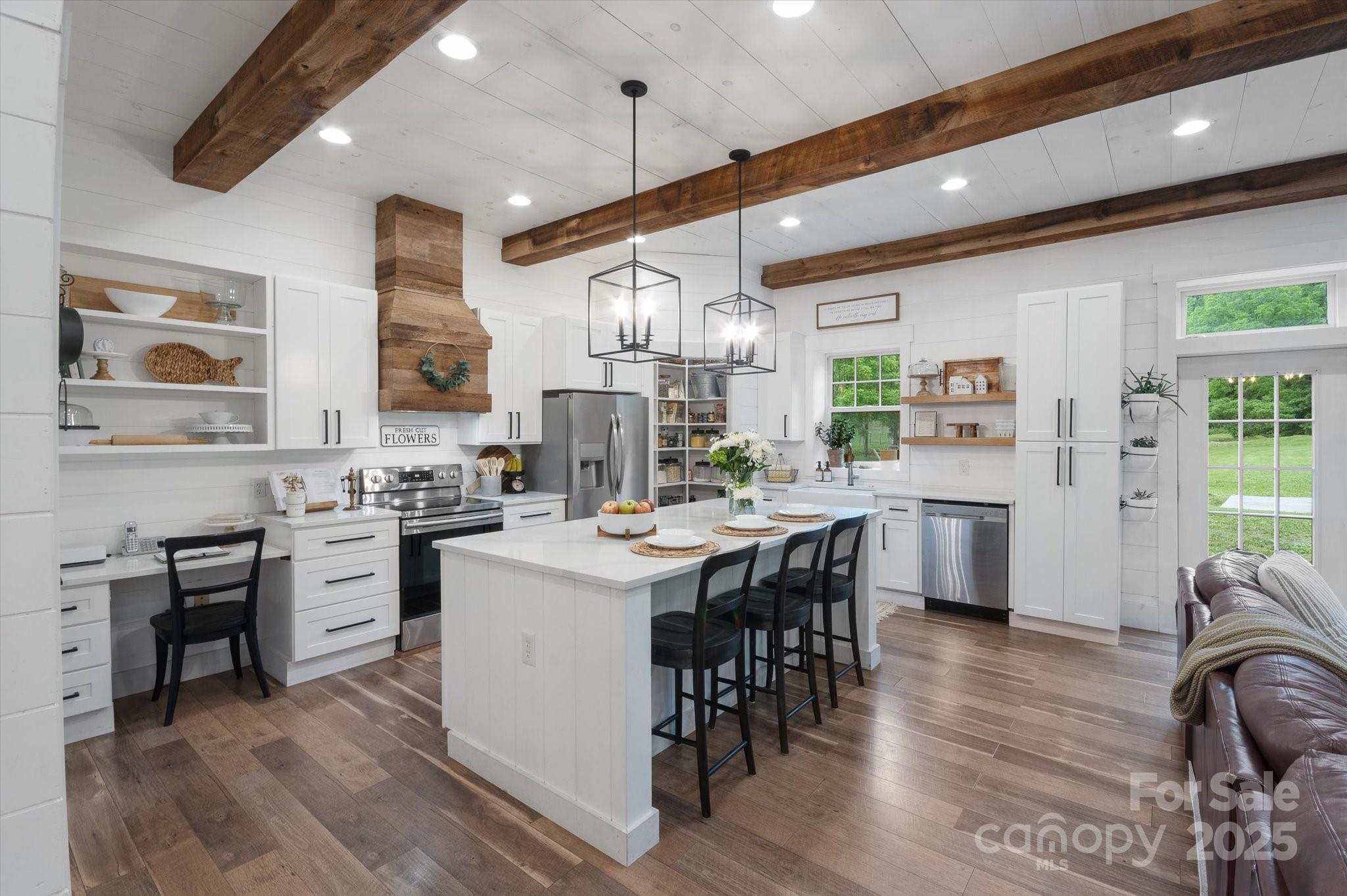 942 Paint Fork Road Mars Hill NC 28754