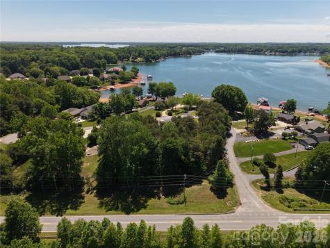 4244 Harbor Lane Sherrills Ford NC 28673