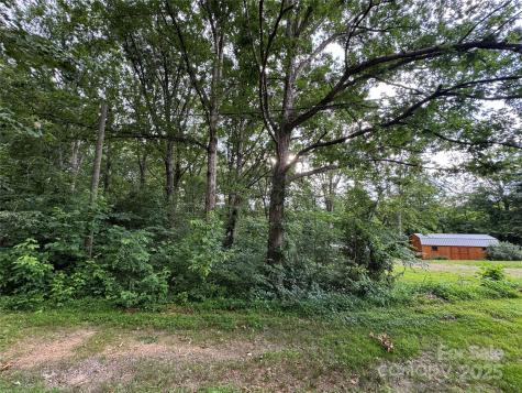 72 Pounders Drive Asheville NC 28804