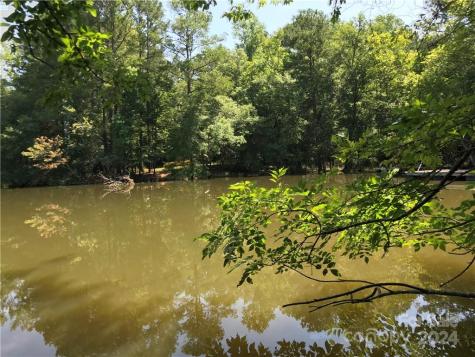 2793 Catawba Road Great Falls SC 29055