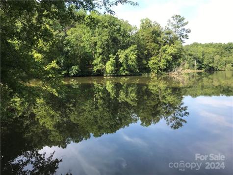 2793 Catawba Road Great Falls SC 29055