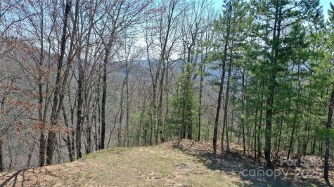 G2 Hampshire Drive E Whittier NC 28789