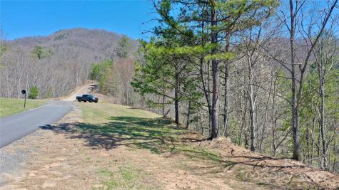 G2 Hampshire Drive E Whittier NC 28789