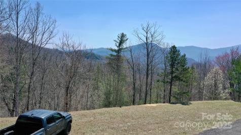 G2 Hampshire Drive E Whittier NC 28789