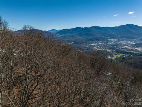 933 Dogwood Trail Waynesville NC 28786