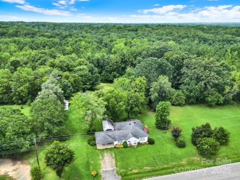 1670 Lynwood Drive Lancaster SC 29720