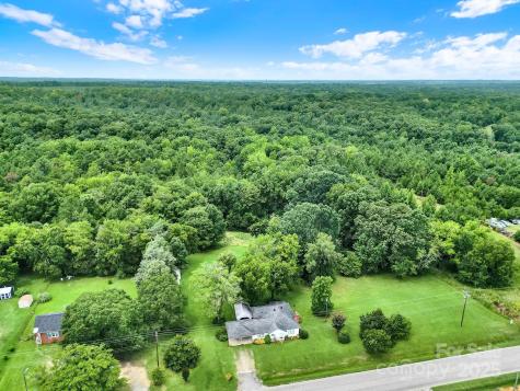 1670 Lynwood Drive Lancaster SC 29720