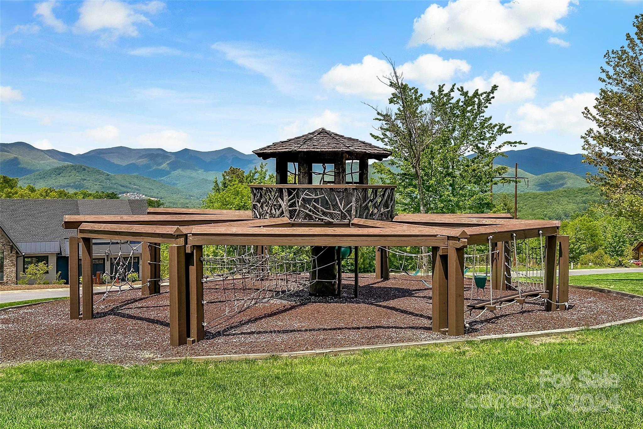 15 Fates Overlook Loop Black Mountain NC 28711