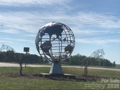 00 Charleston Harbor Drive Saluda NC 28773