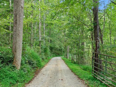 99999 Youngs Gap Road Fletcher NC 28732
