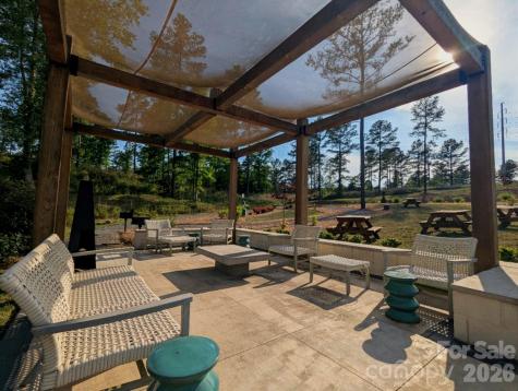 2162 Columbia Ridge Connelly Springs NC 28612