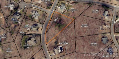 8936 Crosstimbers Drive Charlotte NC 28215