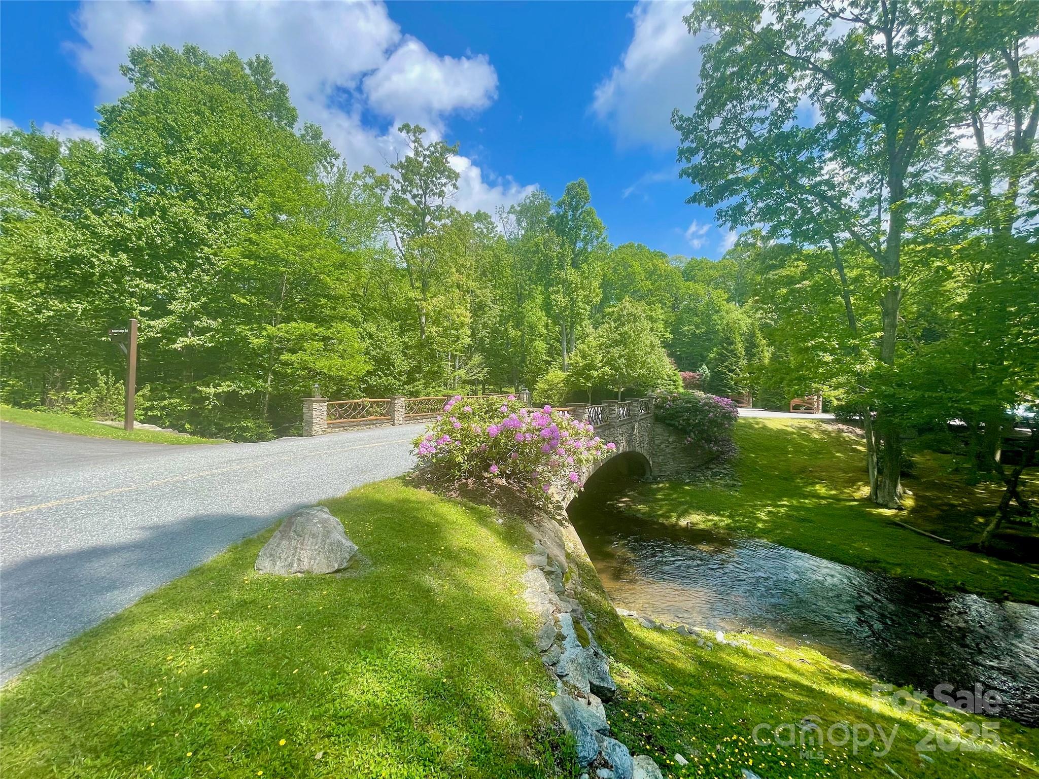 125 Stoneledge Lane Blowing Rock NC 28605