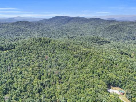 SR1196-E Evans Road Hendersonville NC 28739