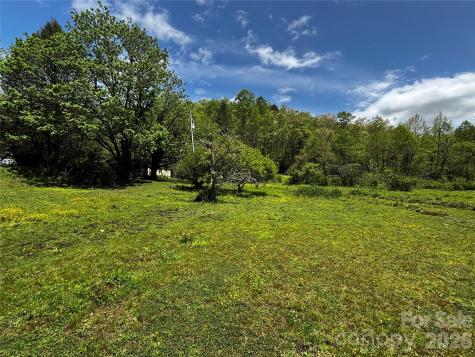 1659 Mountain Creek Road Robbinsville NC 28871