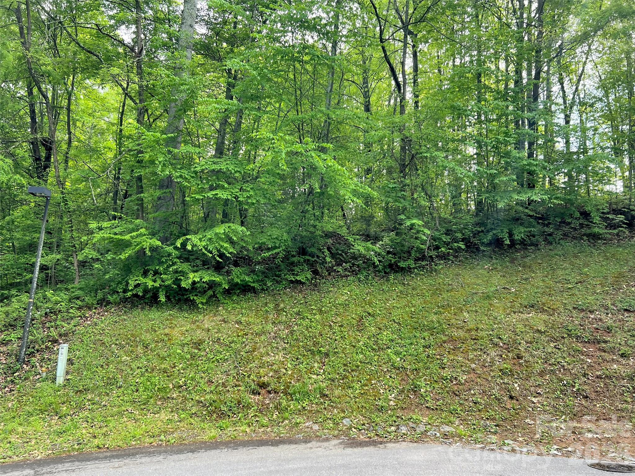 186 Aldersgate Road Waynesville NC 28786