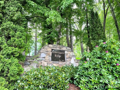 186 Aldersgate Road Waynesville NC 28786