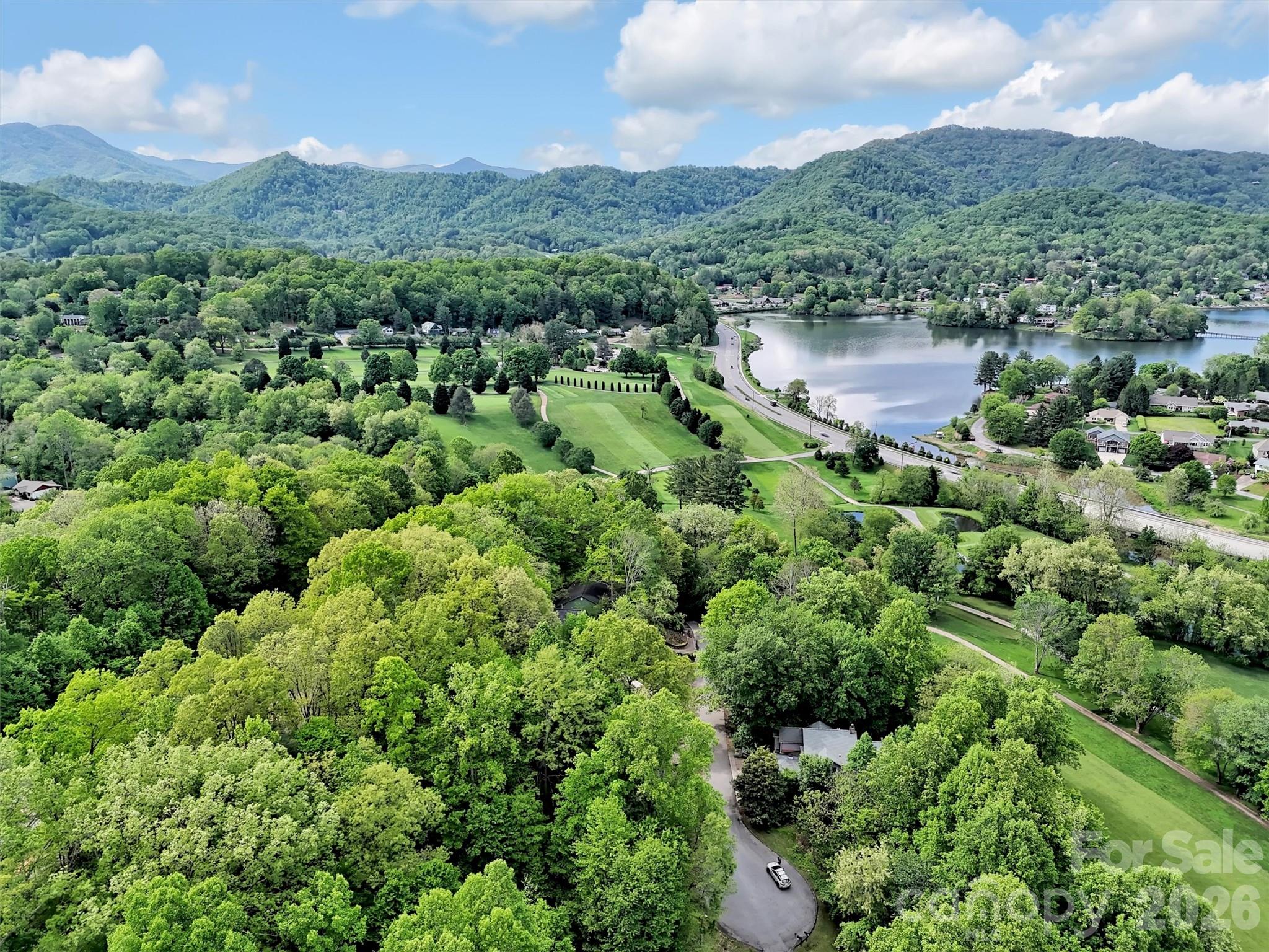 186 Aldersgate Road Waynesville NC 28786