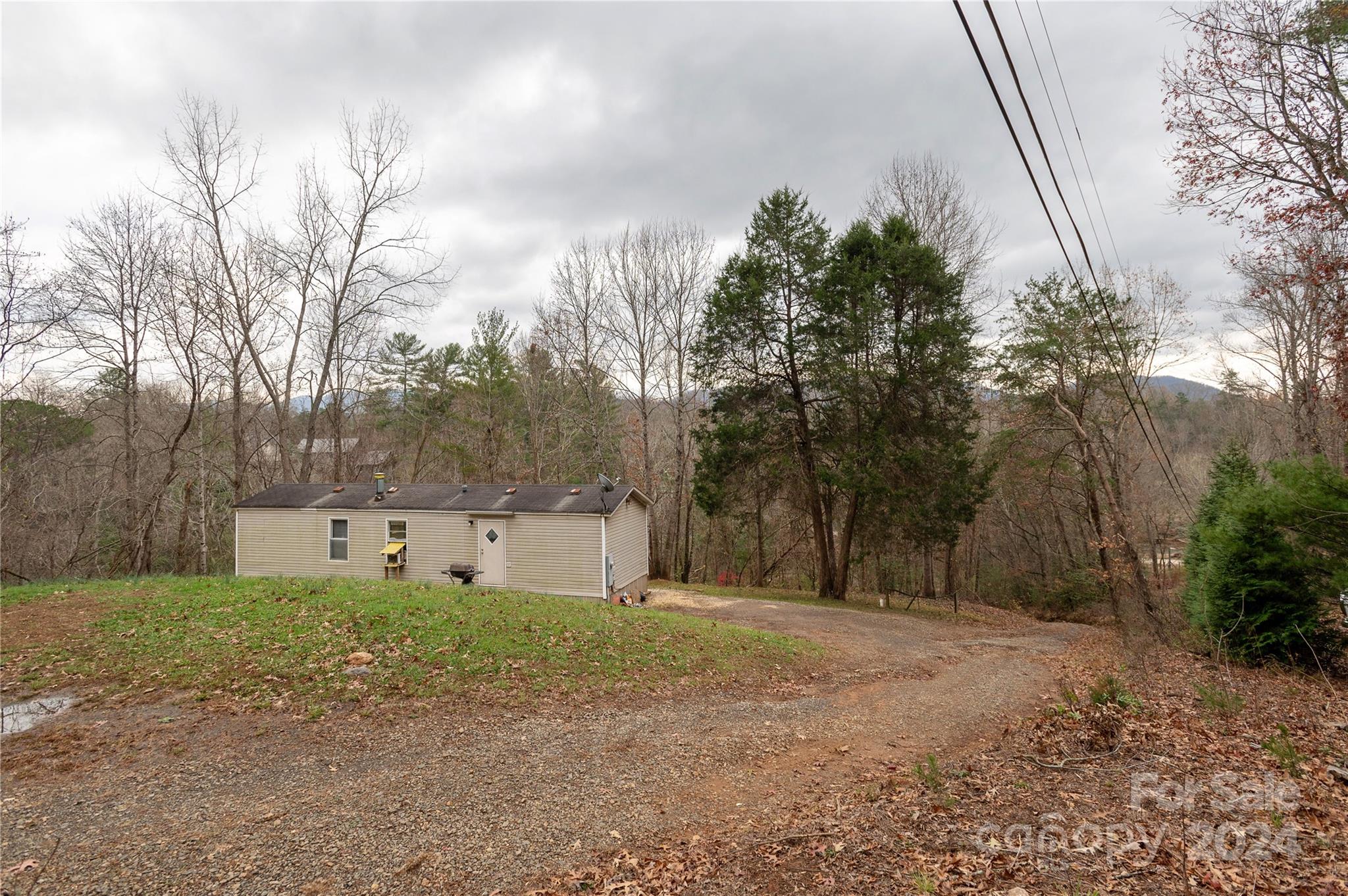 16 Musterfield Drive Asheville NC 28805