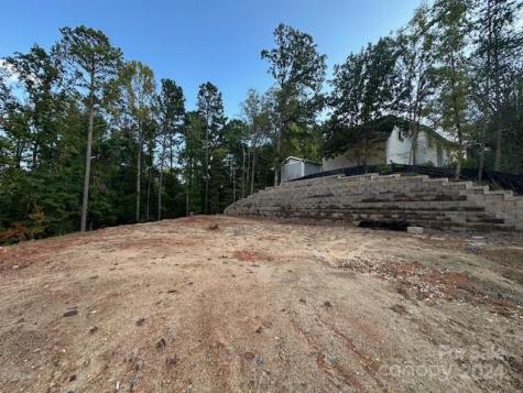 6095 Diamond Place Harrisburg NC 28075