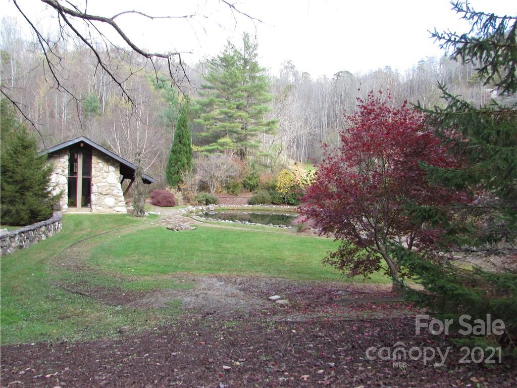 E- 8 Red Wolf Run Mars Hill NC 28754