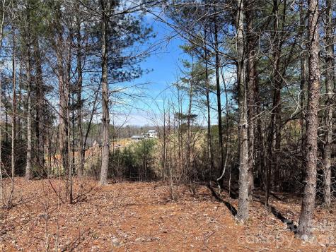 2042 Shadow Ridge Trail Lenoir NC 28645