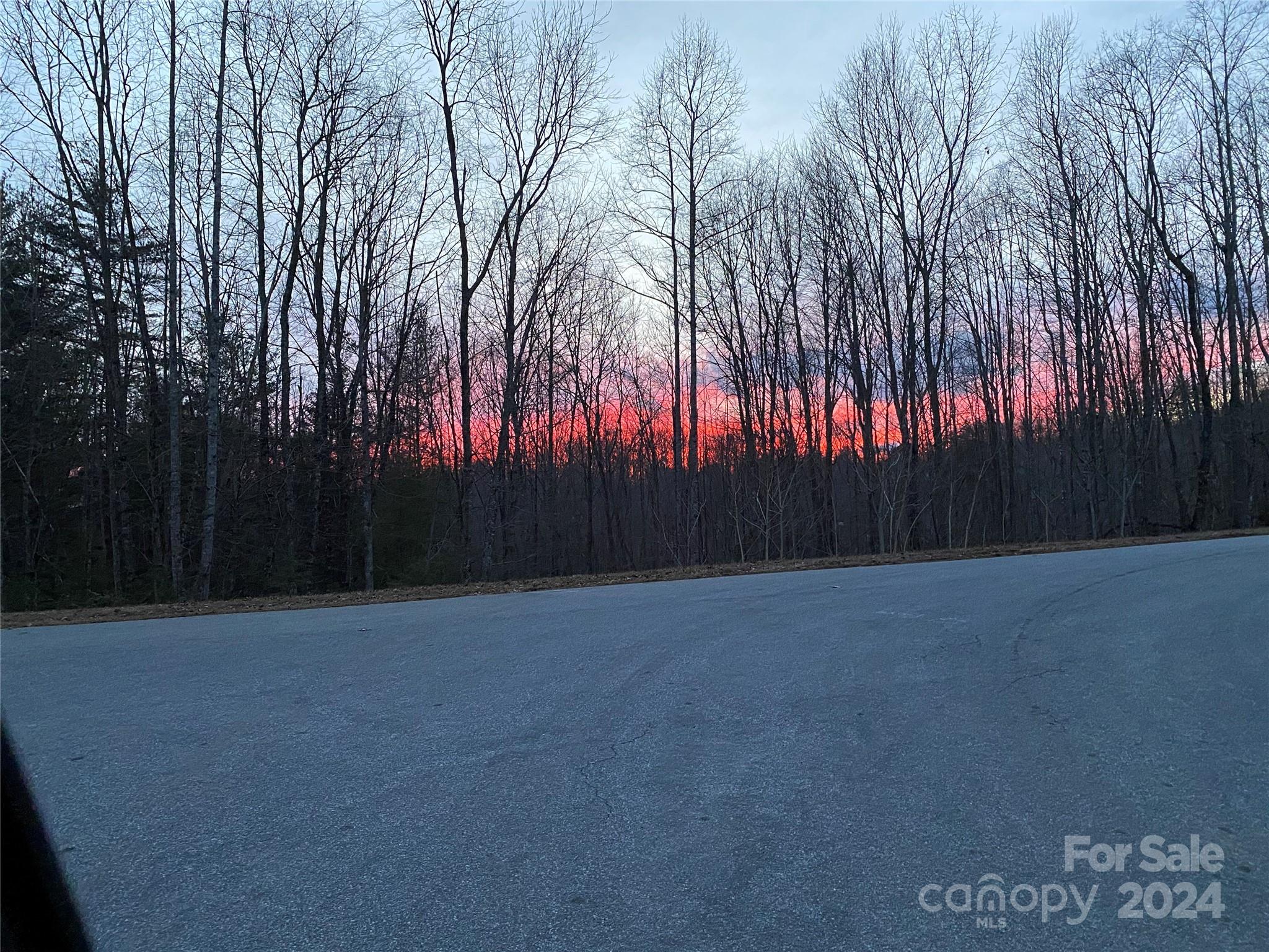 1483 Round Mountain Parkway Lenoir NC 28645