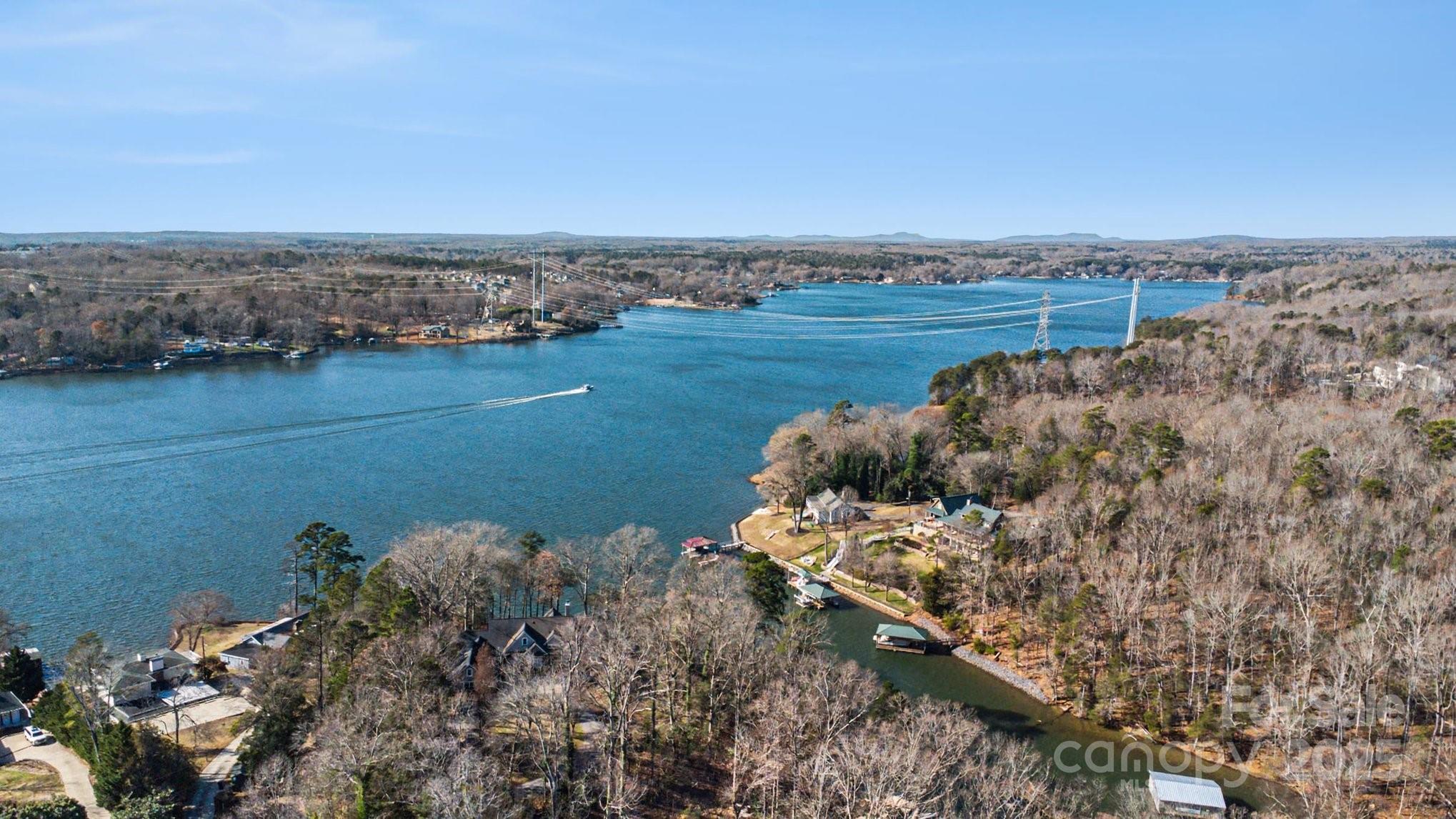 9026 Island Point Road Charlotte NC 28278