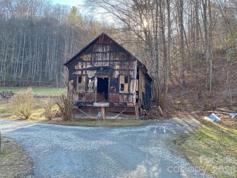 7385 Big Pine Road Marshall NC 28753
