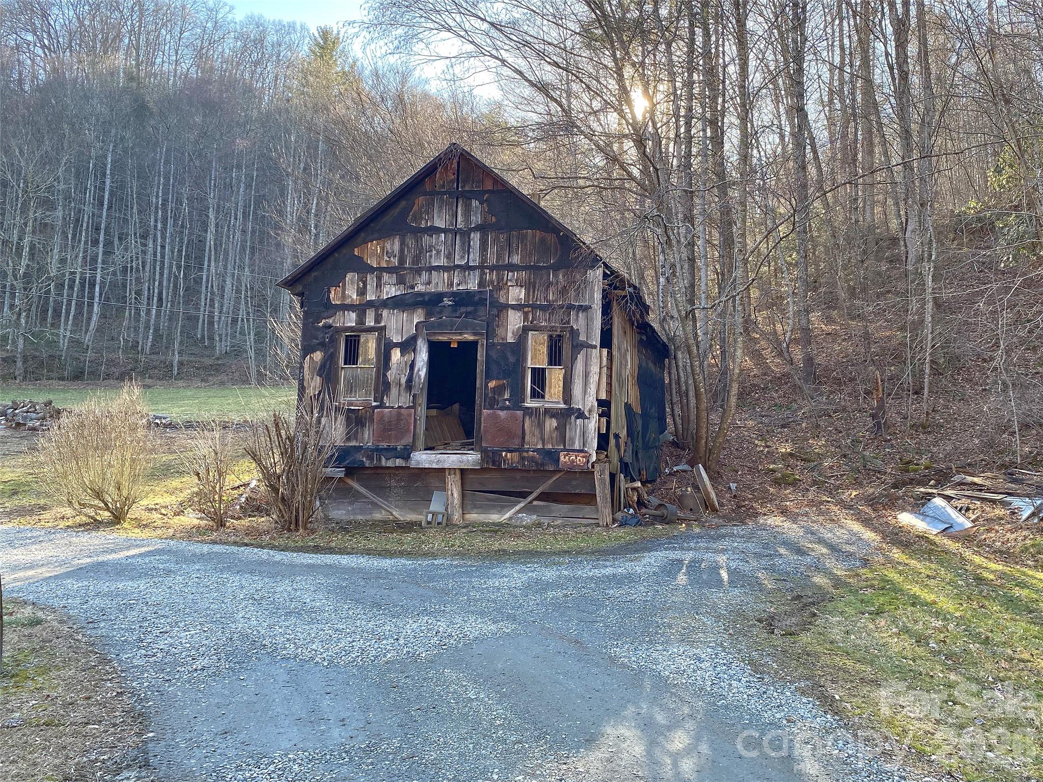 7385 Big Pine Road Marshall NC 28753