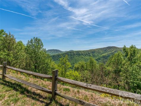 488 Warbler Lane Black Mountain NC 28711