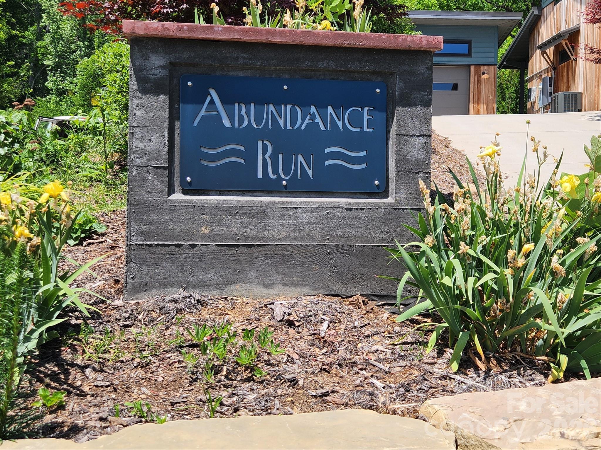 11 Weaver Hill Road Asheville NC 28805