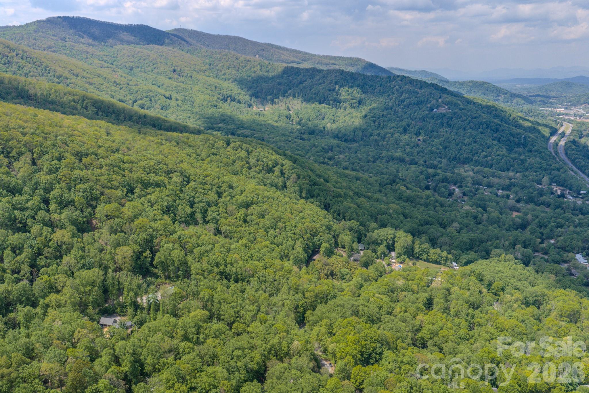 259 Mockingbird Road Swannanoa NC 28778