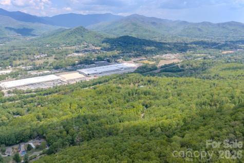 259 Mockingbird Road Swannanoa NC 28778