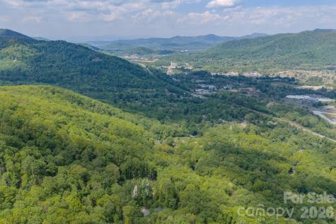 259 Mockingbird Road Swannanoa NC 28778