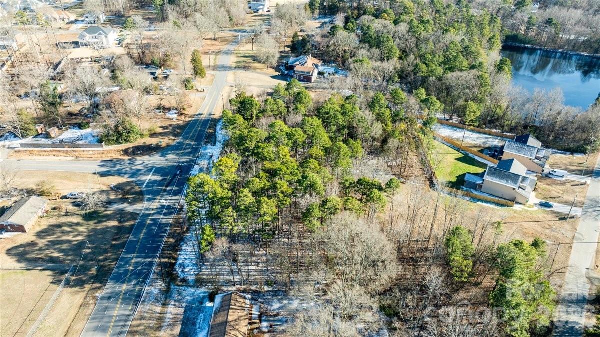2113 Breezewood Drive Charlotte NC 28262