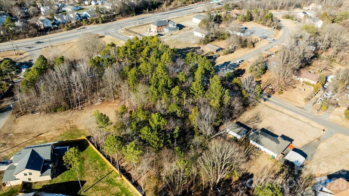 2113 Breezewood Drive Charlotte NC 28262