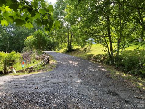 000 Crabtree Woods Road Spruce Pine NC 28777