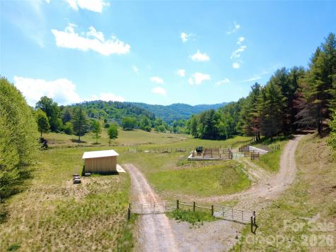 Tbd W Hwy 19 Highway E Burnsville NC 28714