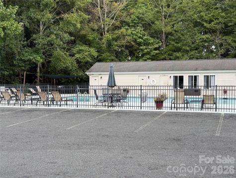 1029 Chippawa Drive Arden NC 28704