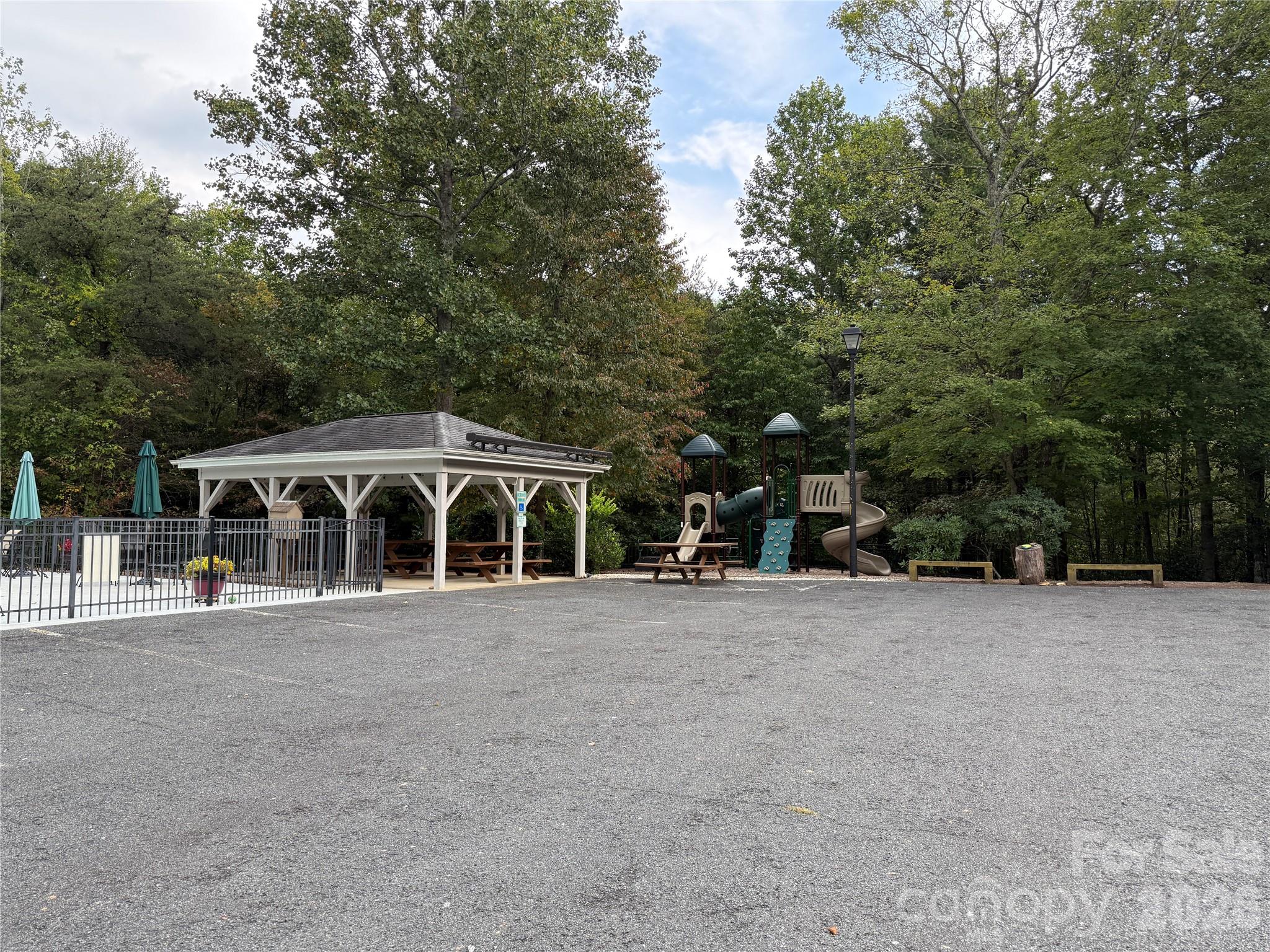 1029 Chippawa Drive Arden NC 28704