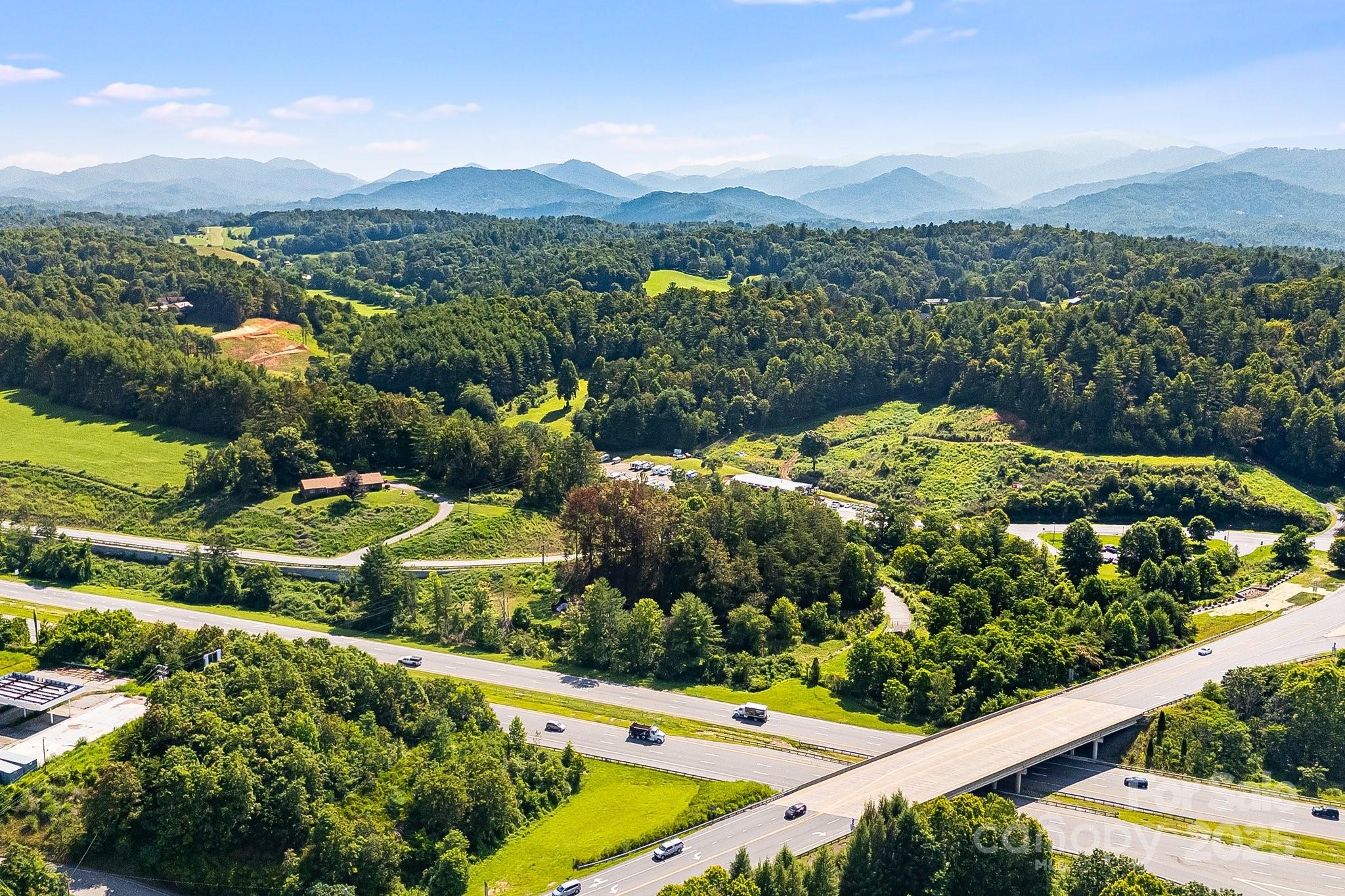 1672 Crossroads Parkway Mars Hill NC 28754