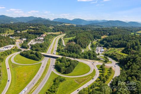 1672 Crossroads Parkway Mars Hill NC 28754