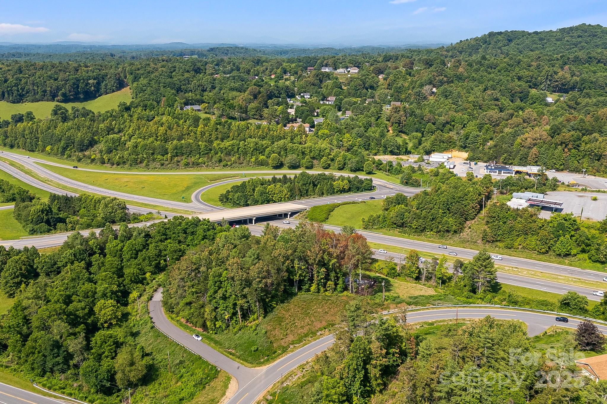 1672 Crossroads Parkway Mars Hill NC 28754