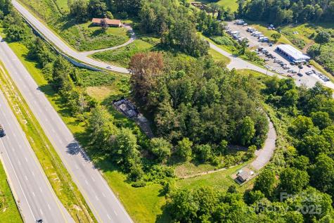 1672 Crossroads Parkway Mars Hill NC 28754