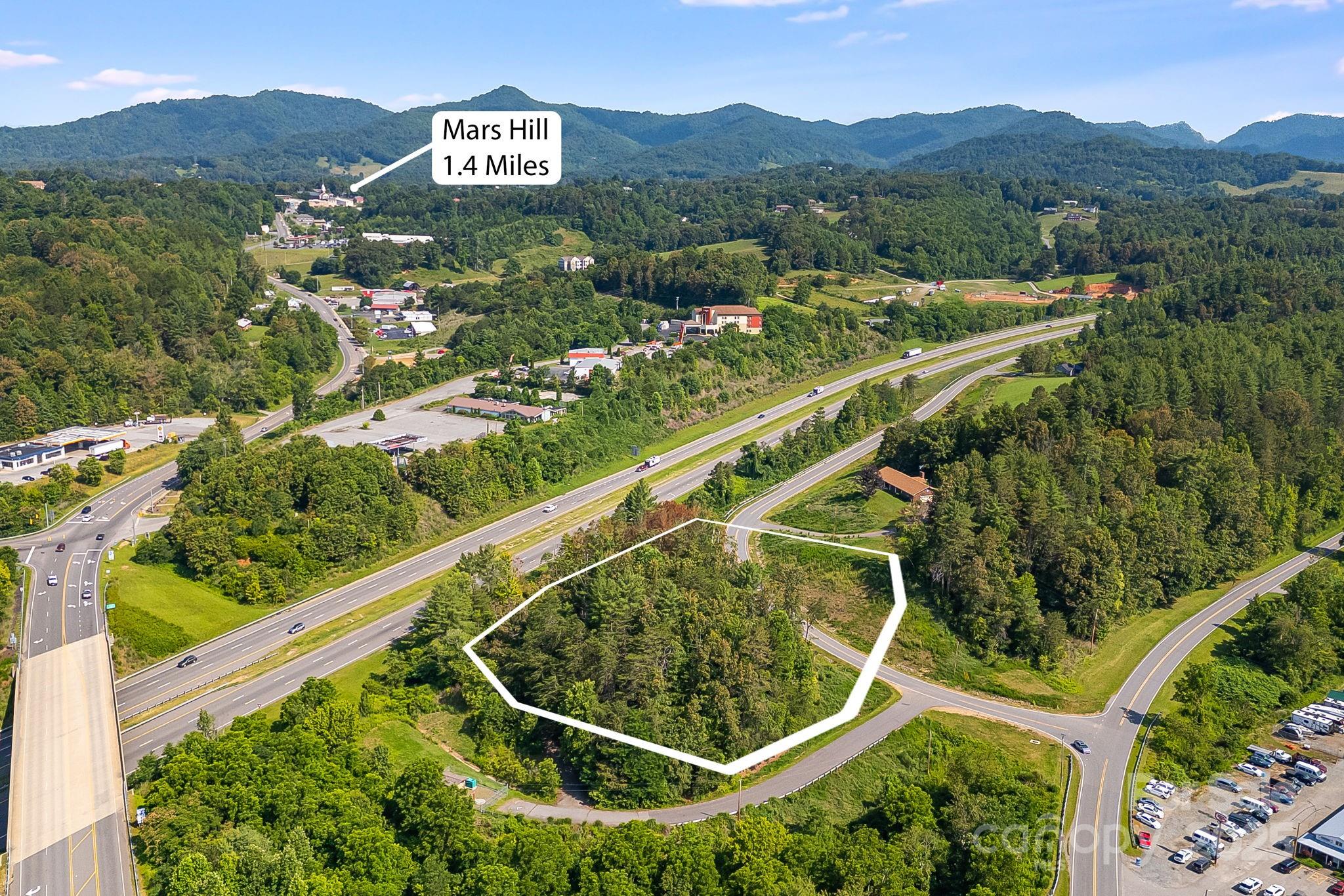 1672 Crossroads Parkway Mars Hill NC 28754