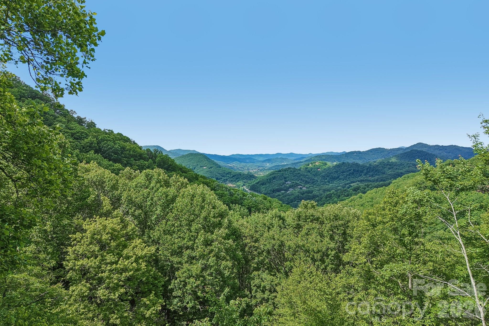 105 Dotsu Trail Maggie Valley NC 28751
