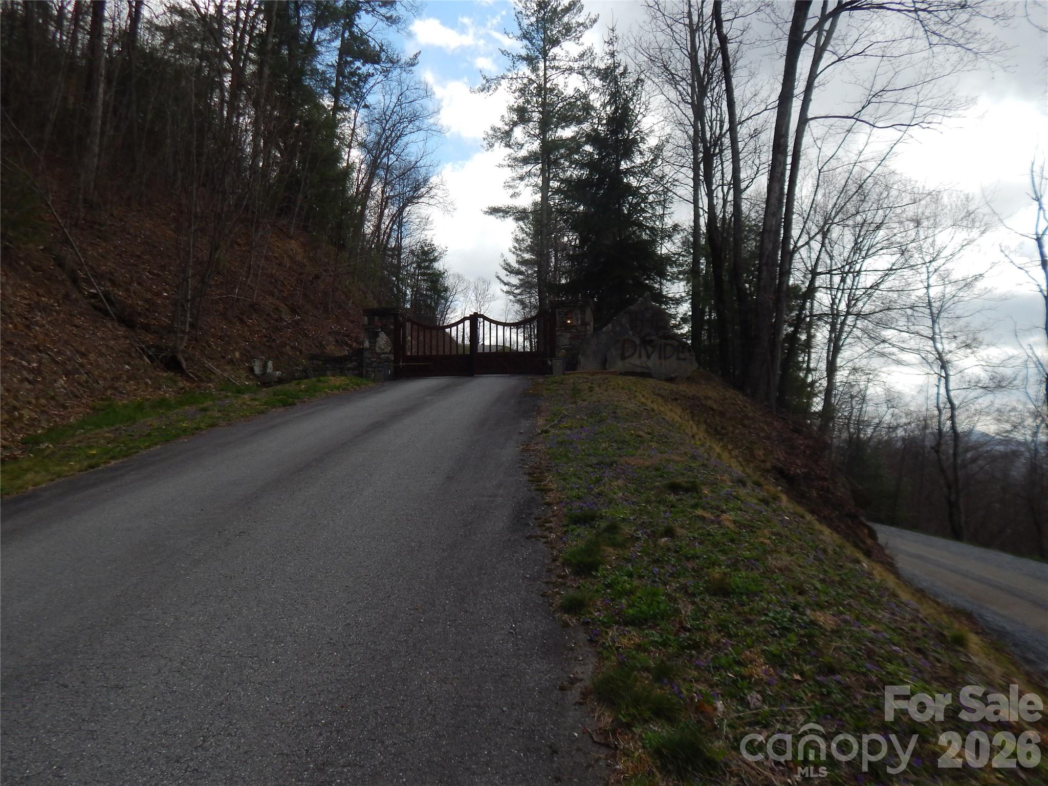 5 Sigogglin Trail Waynesville NC 28785