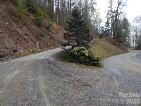 5 Sigogglin Trail Waynesville NC 28785