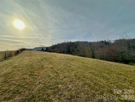 #203 Thunderhill Trail Blowing Rock NC 28605